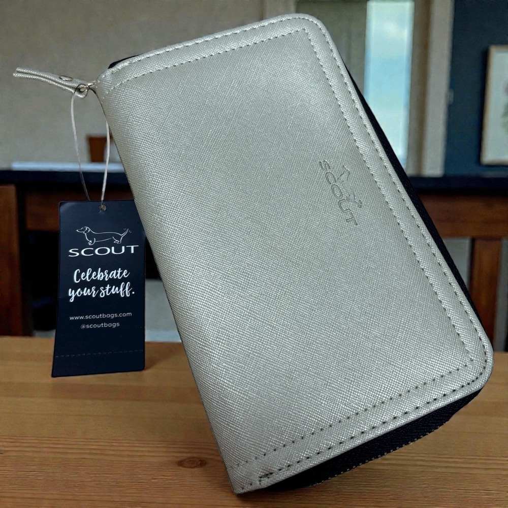 Scout Blake Zip Around Wallet‎ Metallic Gold New With Tags